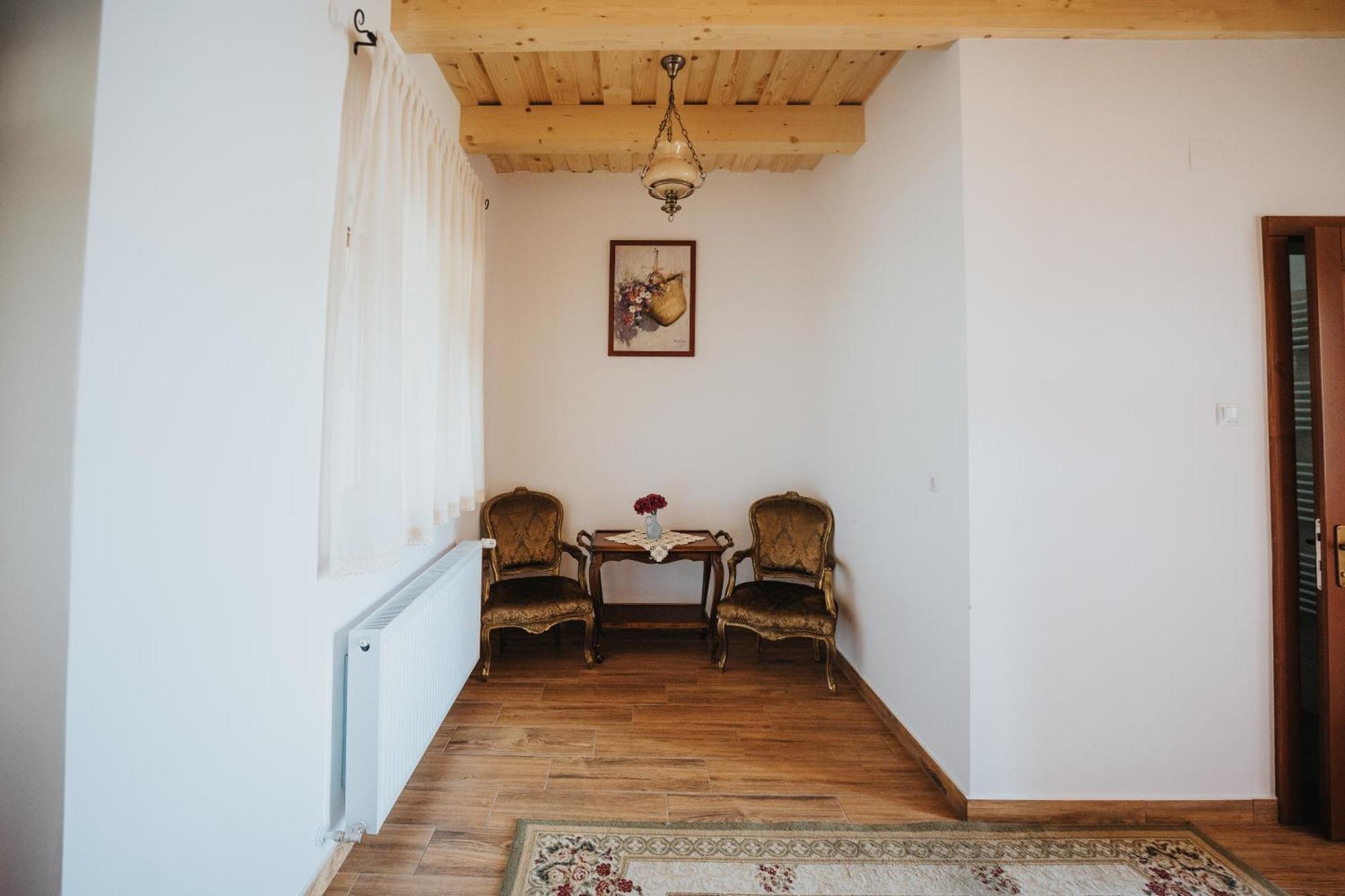 Castel Haller Ogra Dış mekan fotoğraf